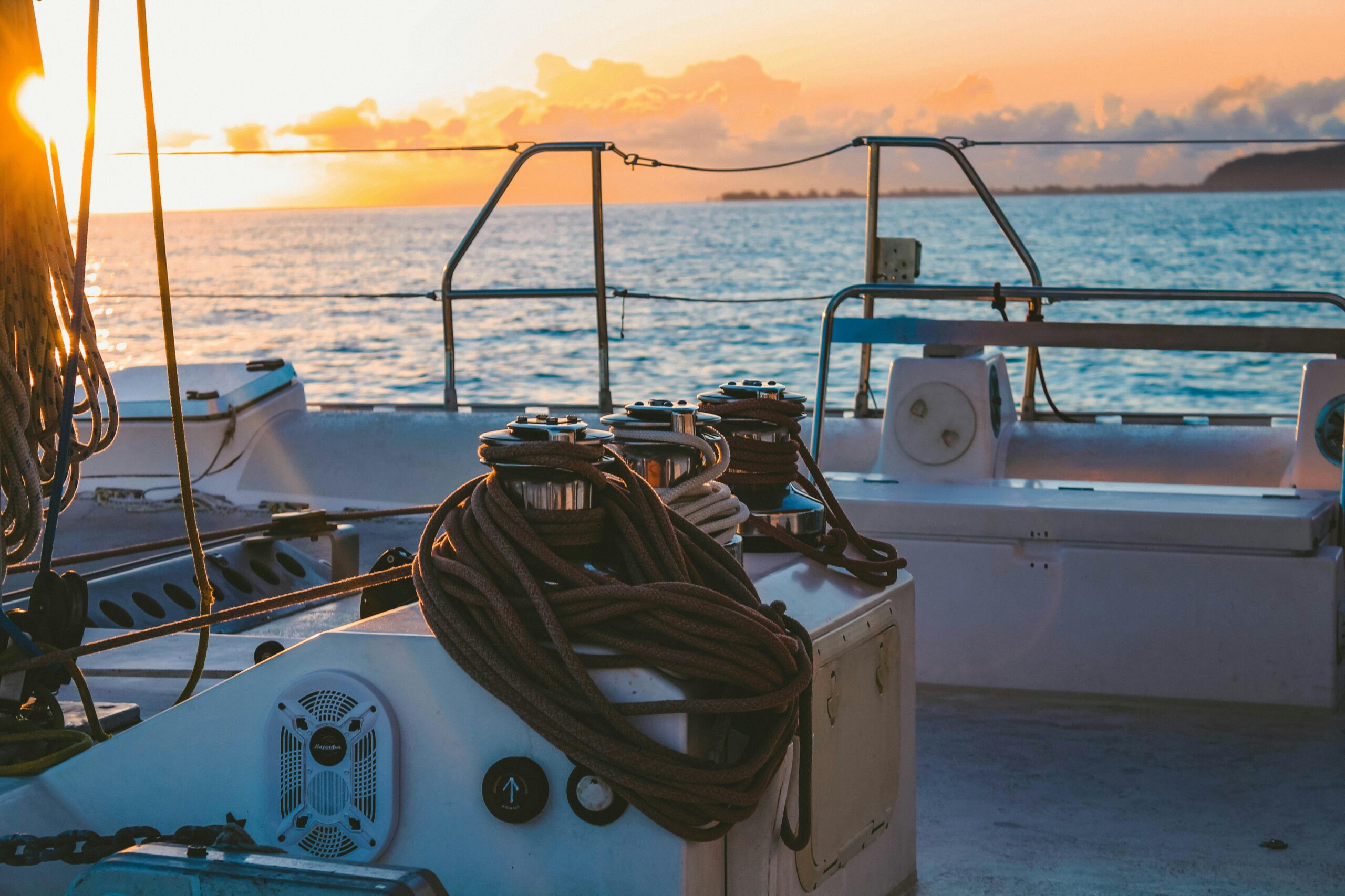 vistas de atardecer para alquilar barco en Palma de mallorca